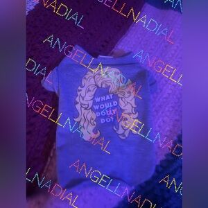 👩🏼‍🦱Dolly Parton 💅🏼inspired teacup 🐾dog tea 👚 shirt